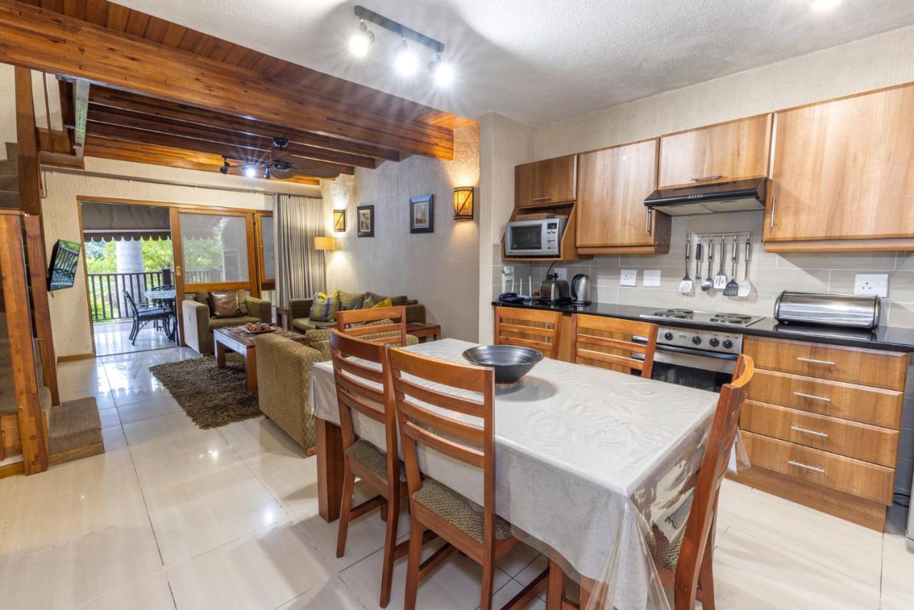 Chalet Legend Safaris - Kruger Park 257b